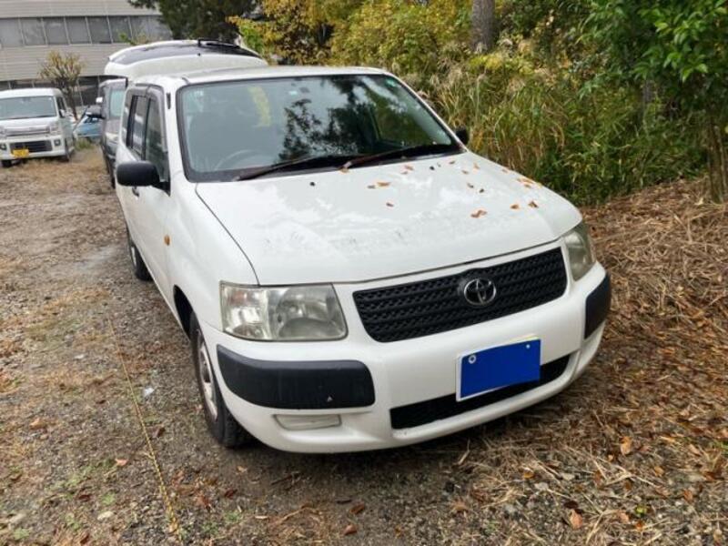 TOYOTA SUCCEED VAN
