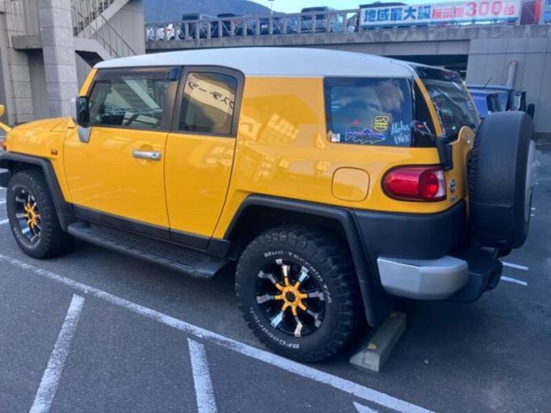 FJ CRUISER