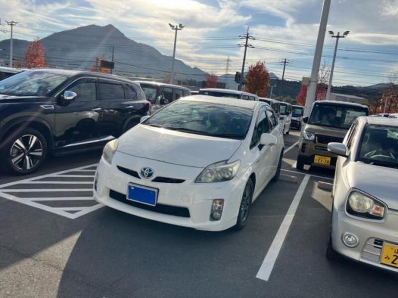 PRIUS-0