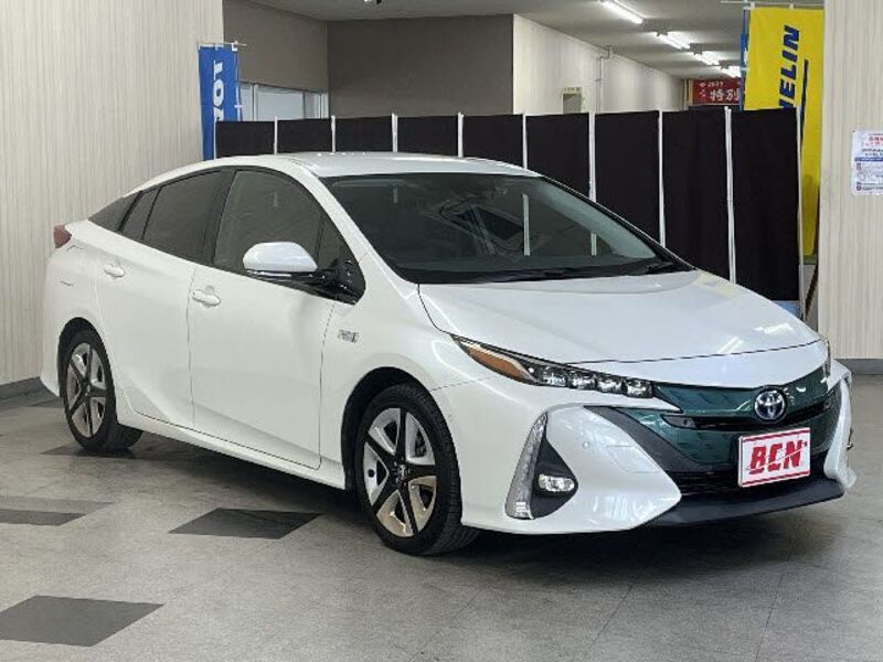 PRIUS PHV
