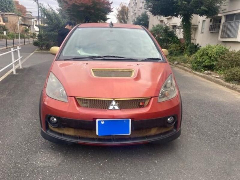 MITSUBISHI COLT