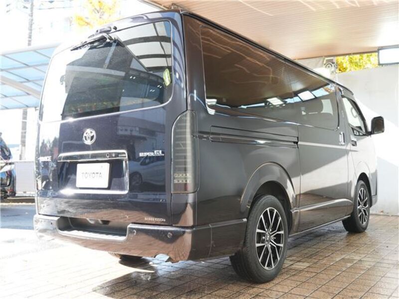 HIACE