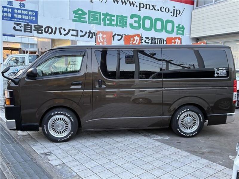 HIACE VAN