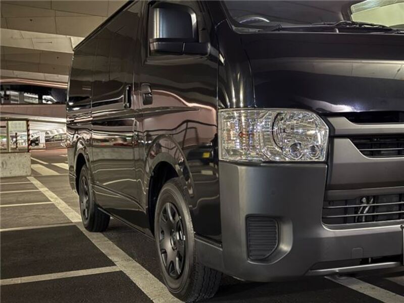 HIACE VAN