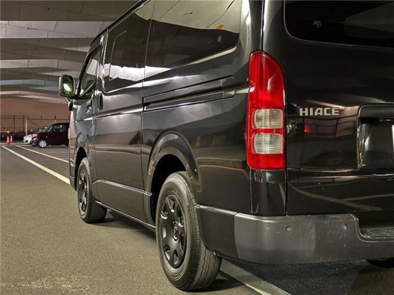 HIACE VAN
