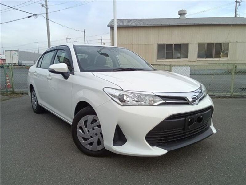 COROLLA AXIO