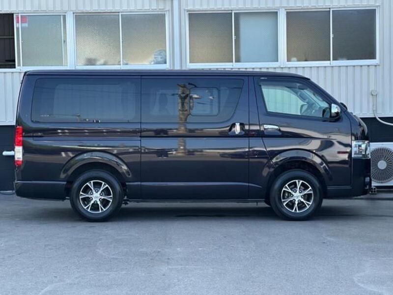 HIACE