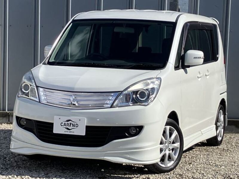 MITSUBISHI DELICA D2