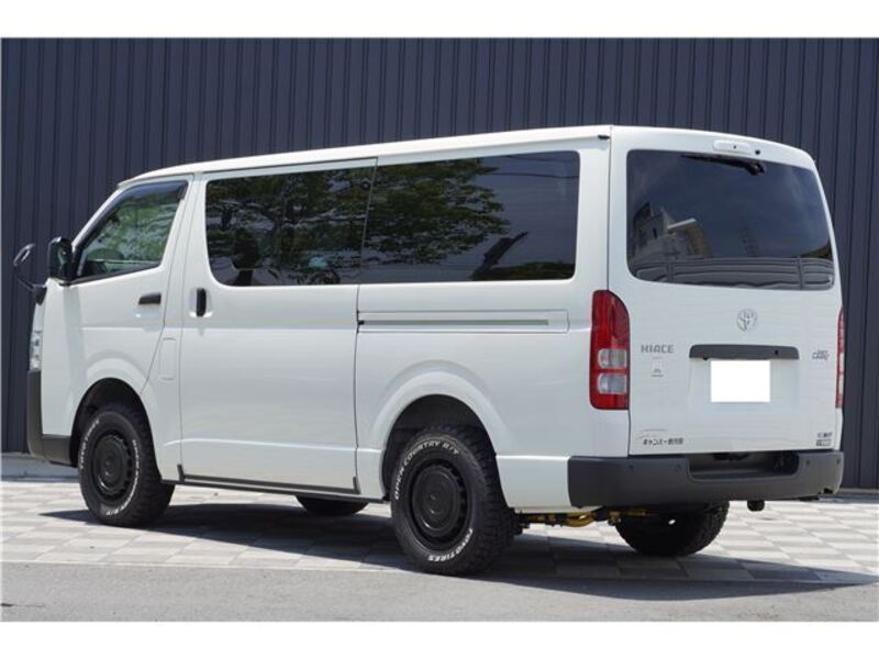 HIACE VAN