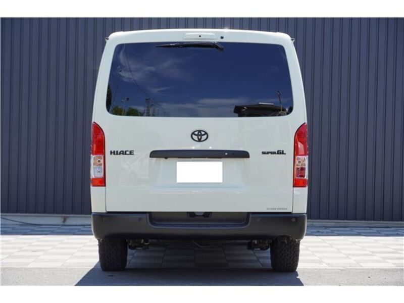 HIACE VAN