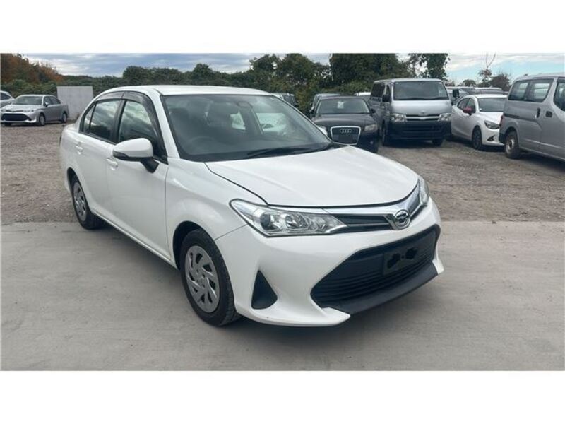 COROLLA AXIO