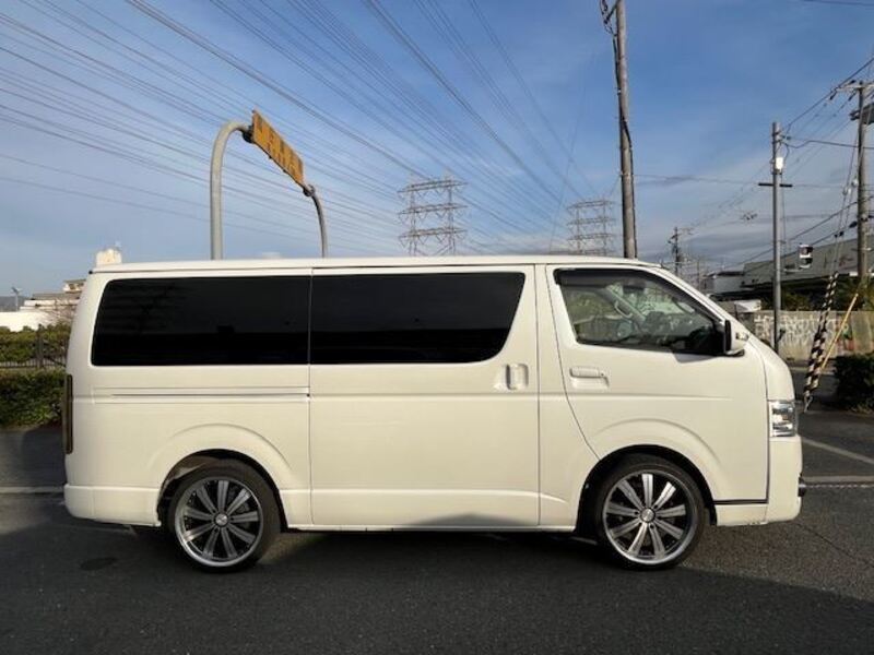 HIACE