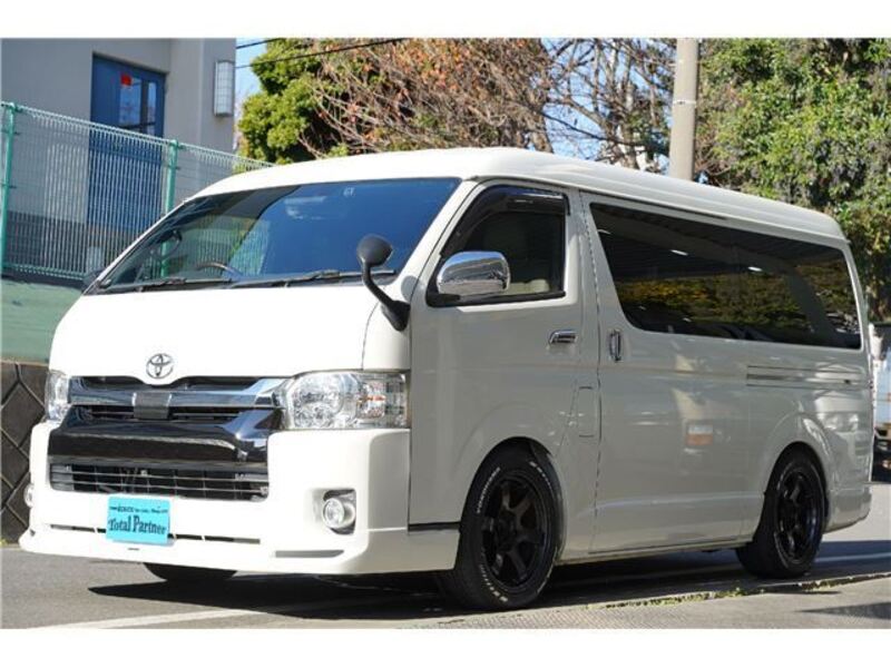 HIACE