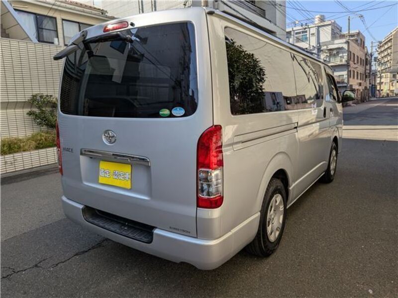 HIACE
