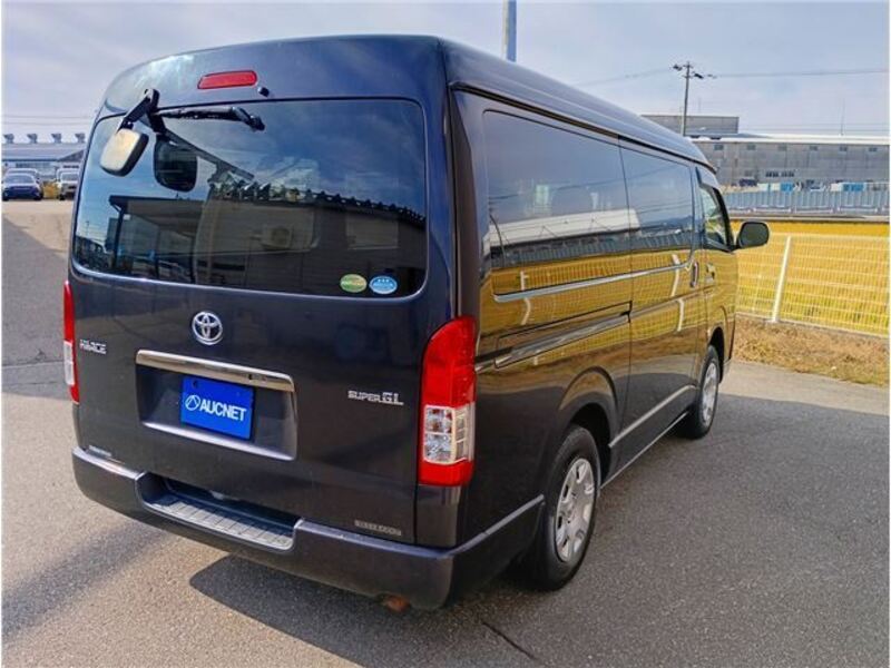 HIACE