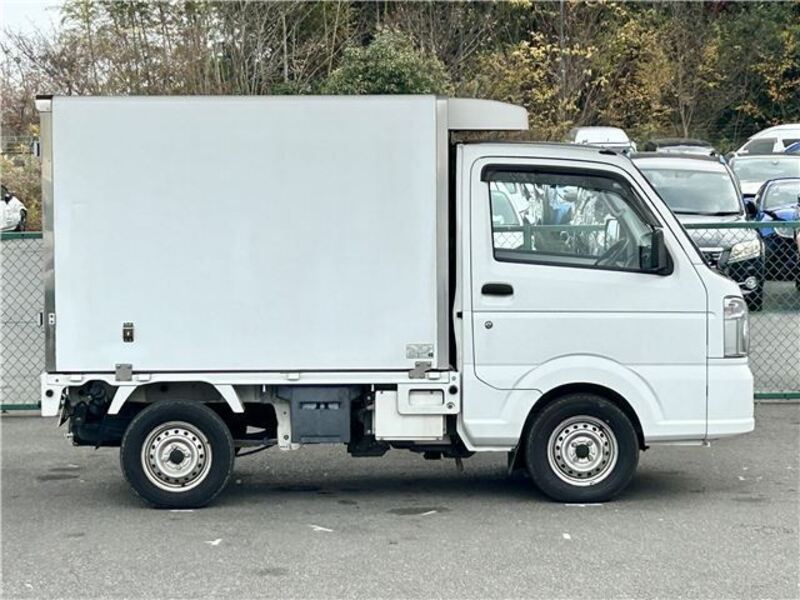 CARRY TRUCK