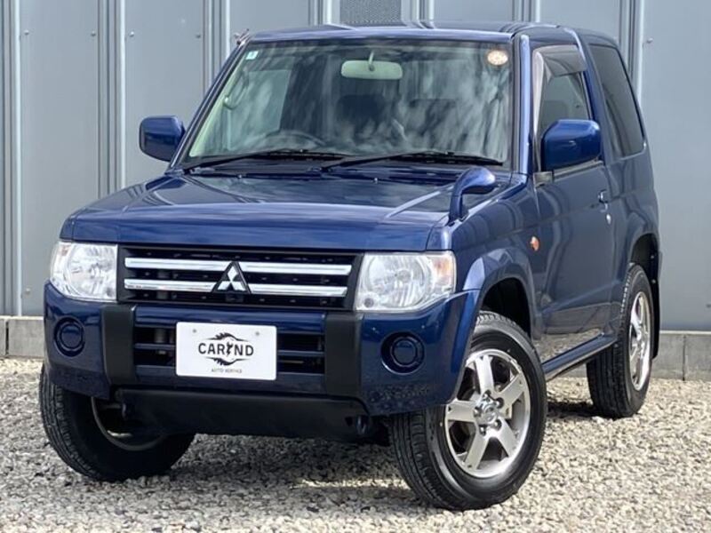 MITSUBISHI PAJERO MINI