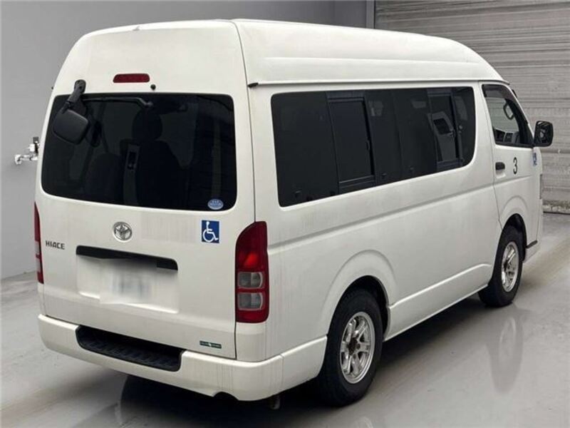 HIACE VAN