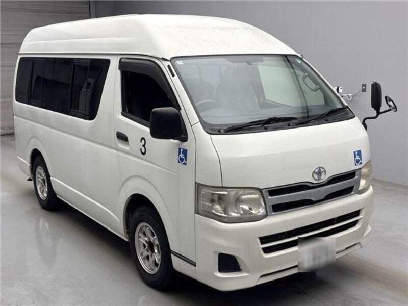 HIACE VAN