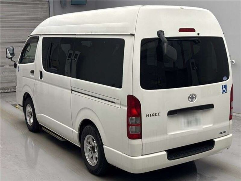 HIACE VAN