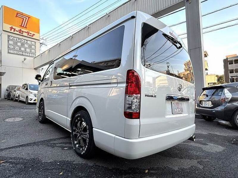 HIACE VAN