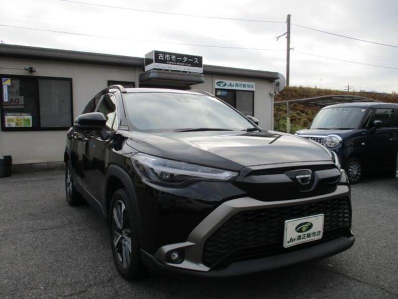 TOYOTA COROLLA CROSS