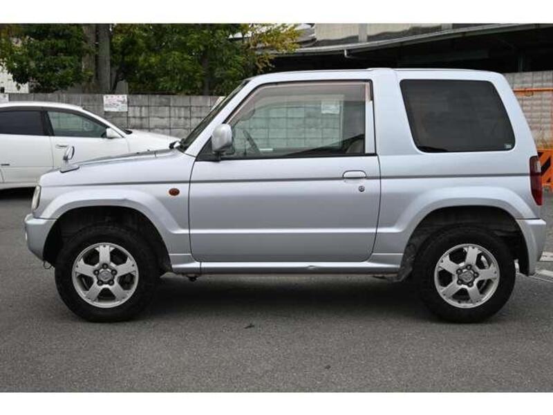 PAJERO MINI