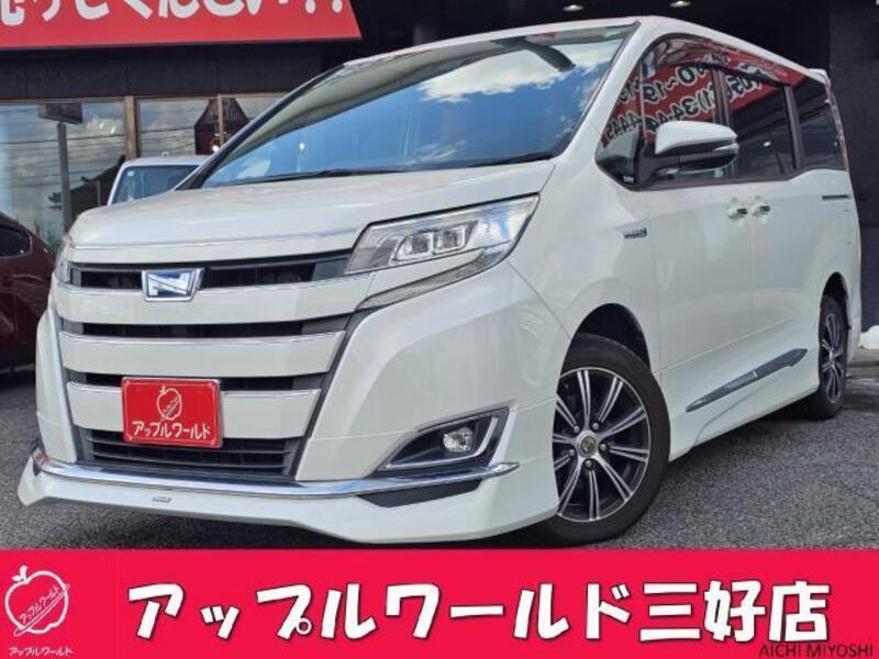 TOYOTA NOAH