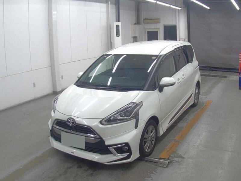TOYOTA SIENTA