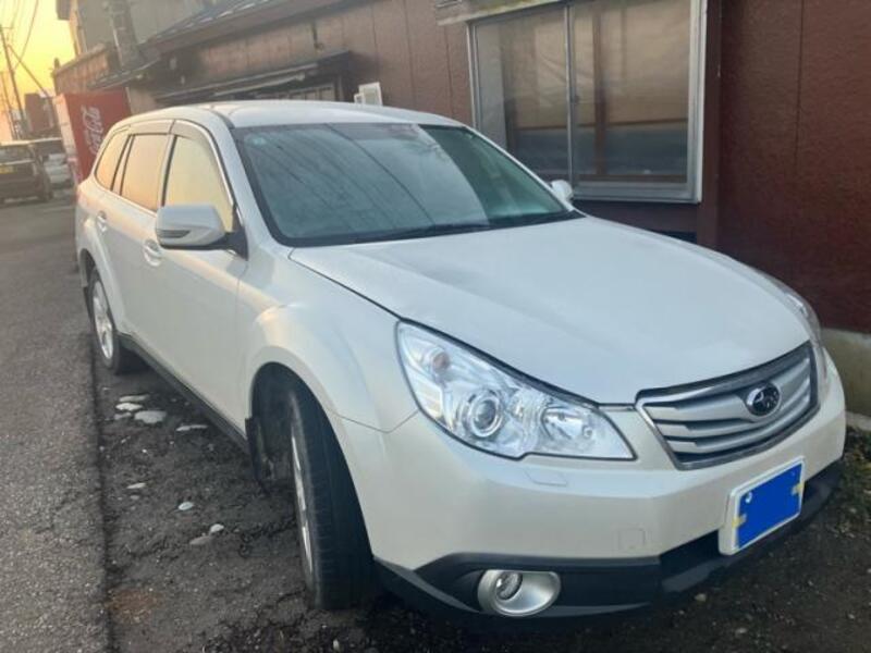 SUBARU LEGACY OUTBACK