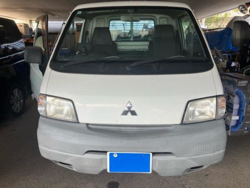 MITSUBISHI DELICA TRUCK