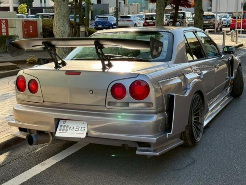 SKYLINE