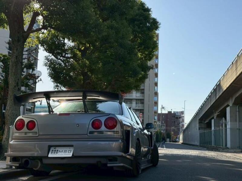 SKYLINE