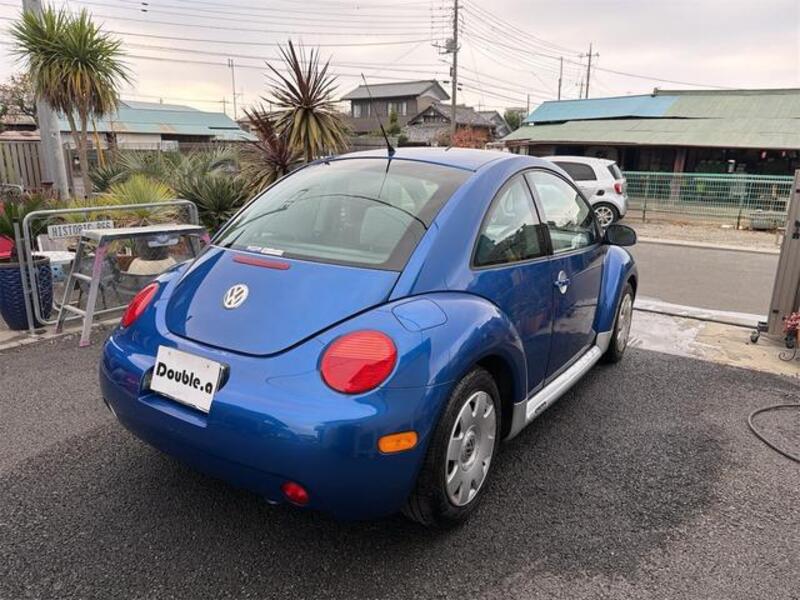 NEW BEETLE