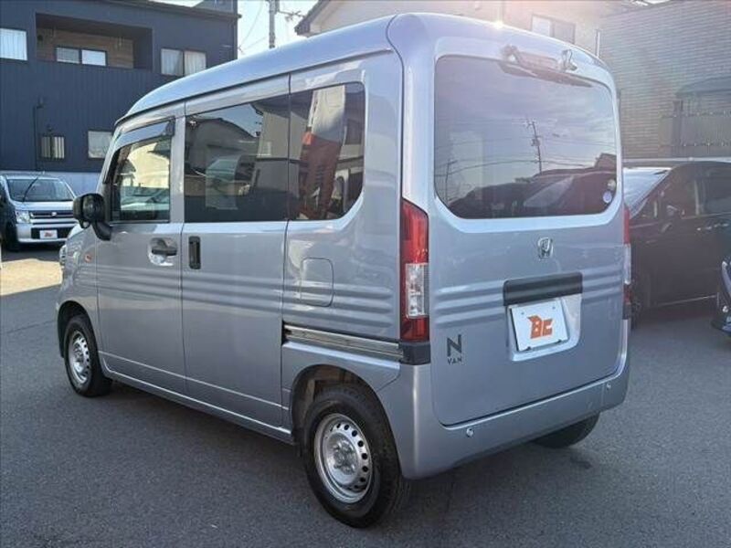N-VAN