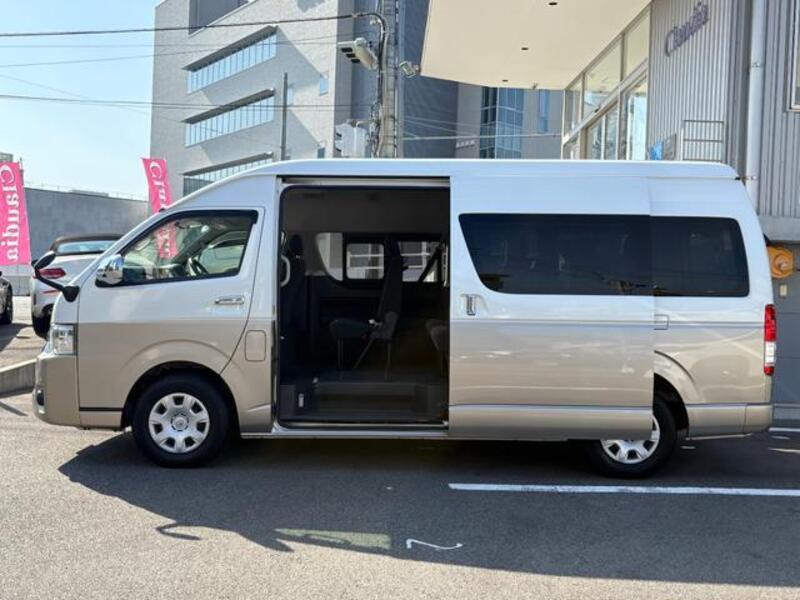 HIACE WAGON
