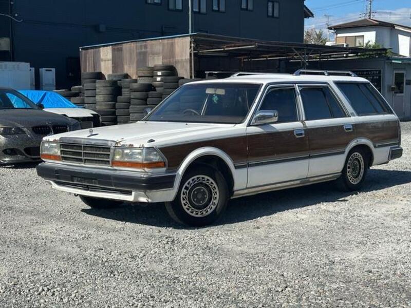 NISSAN GLORIA WAGON