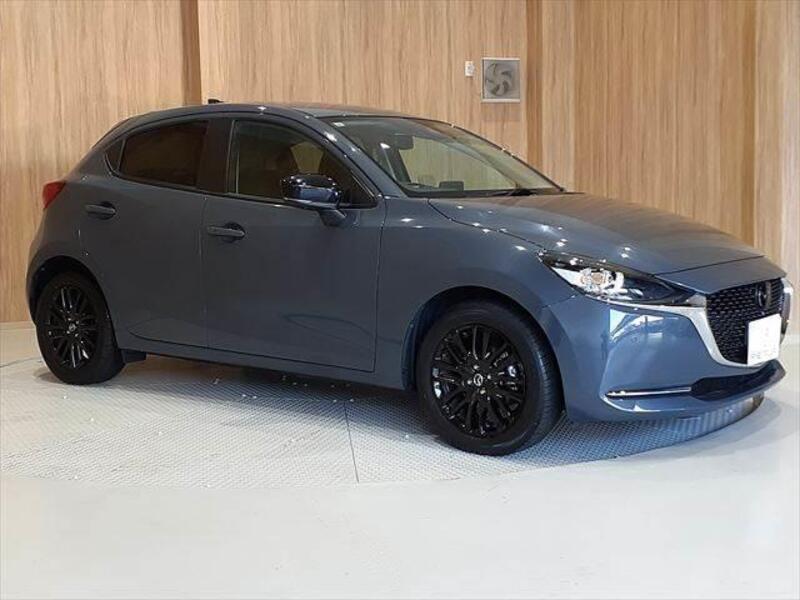 MAZDA2