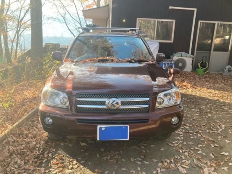 TOYOTA KLUGER HYBRID