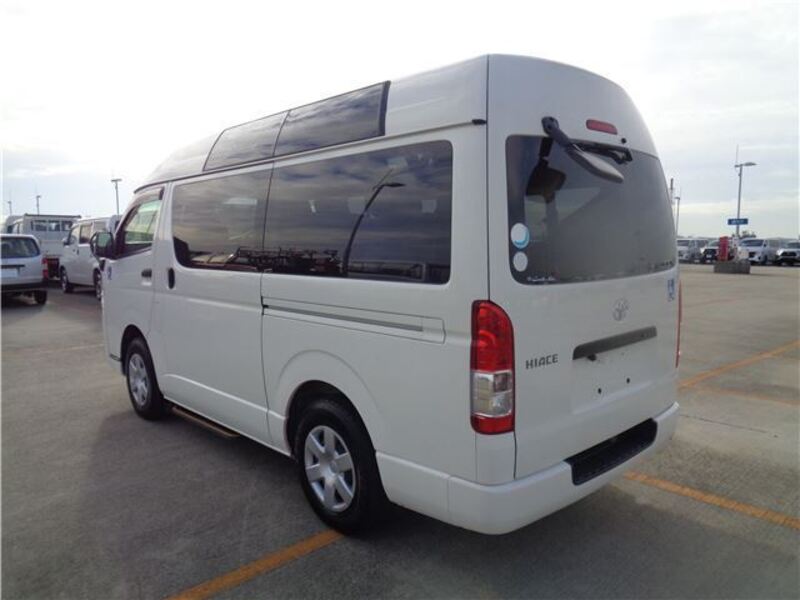 HIACE