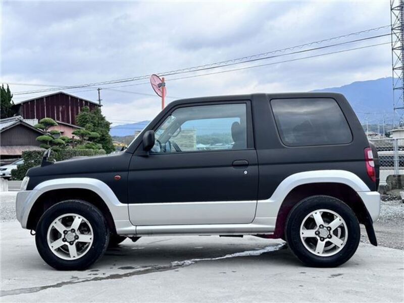PAJERO MINI