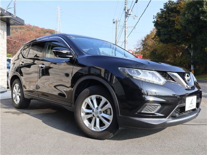 X-TRAIL