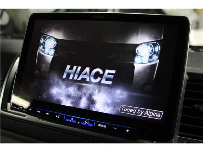 HIACE VAN