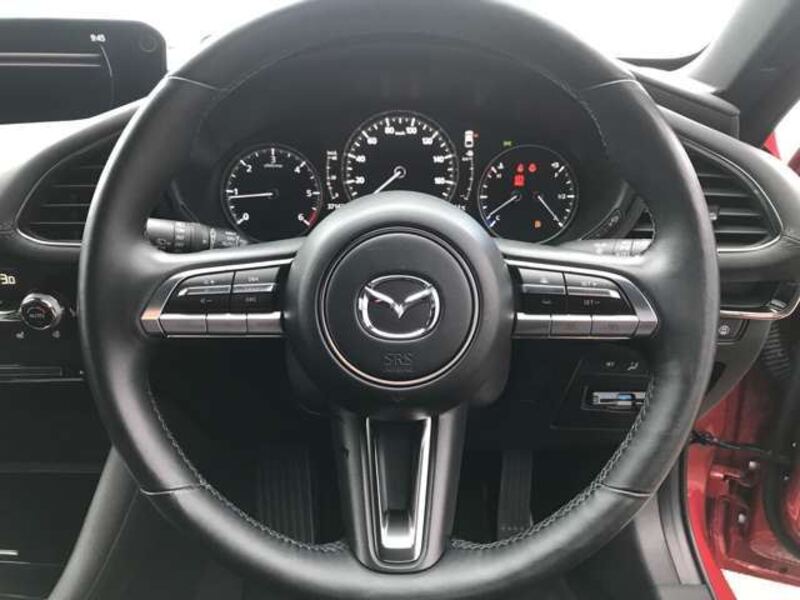 MAZDA3