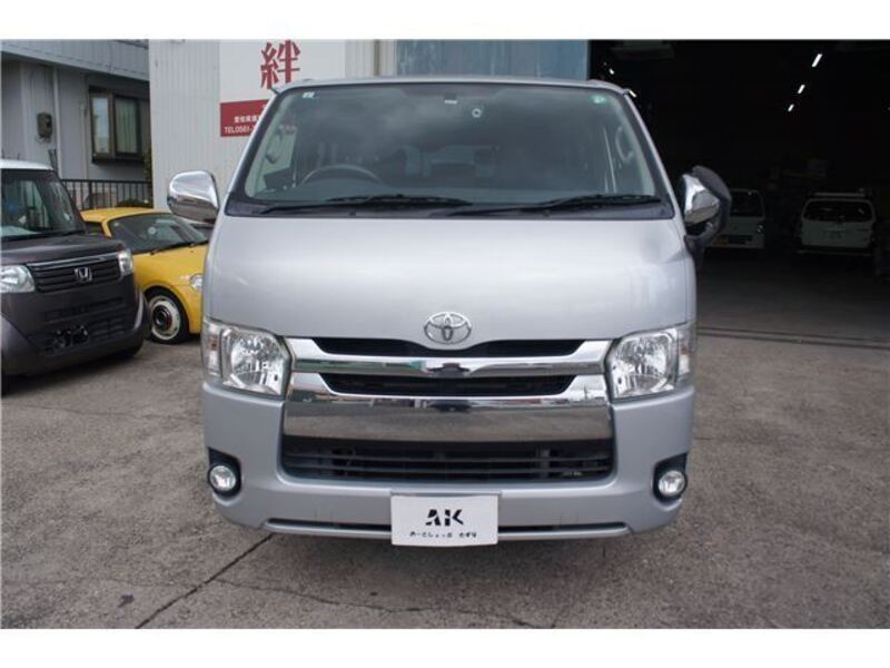 HIACE