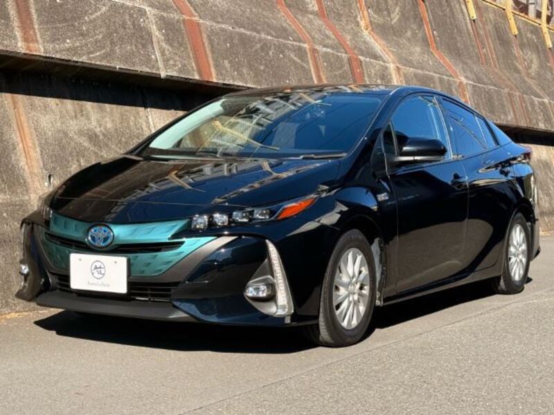 PRIUS PHV