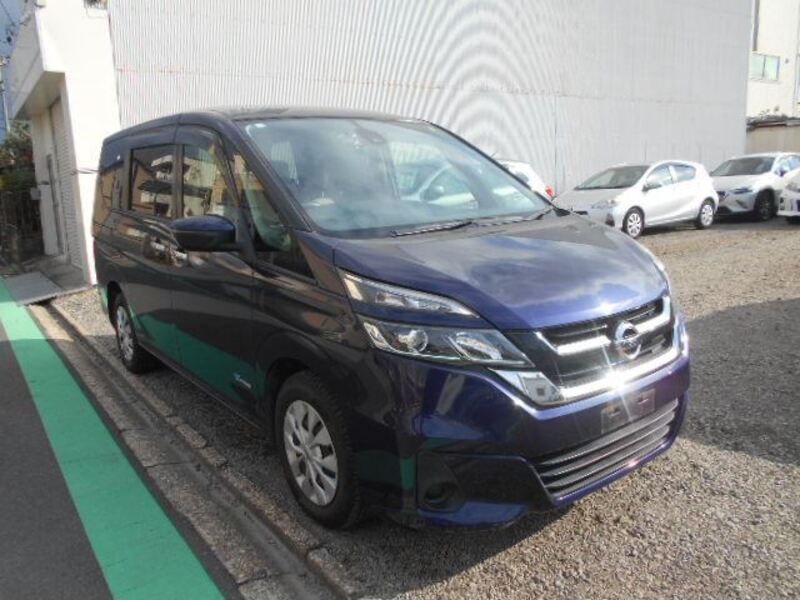 NISSAN SERENA
