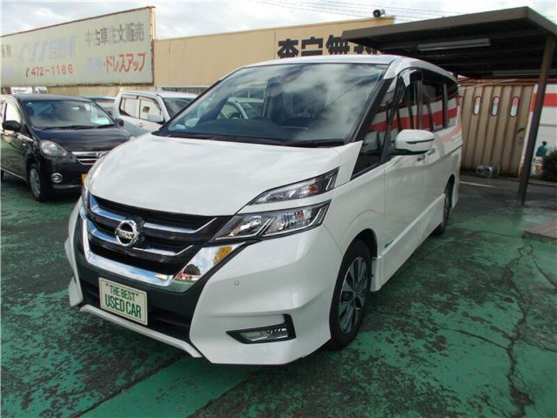 NISSAN SERENA