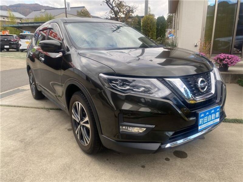 X-TRAIL