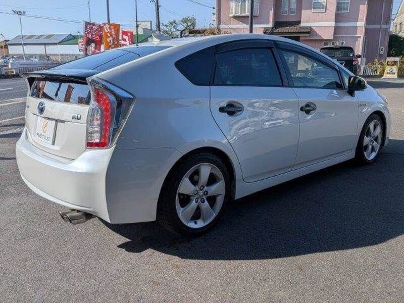 PRIUS